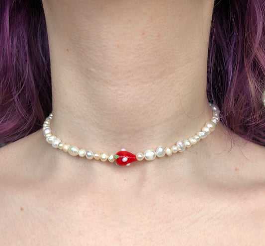 Strawberry Freshwater pearl necklace