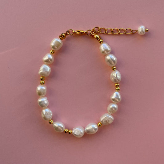 Fresh water Pearl beaded bracelet