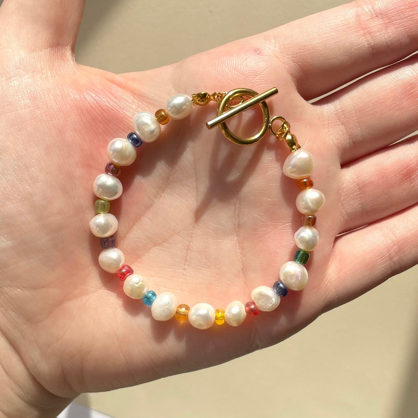 Freshwater Pearl multicoloured iridescent bracelet