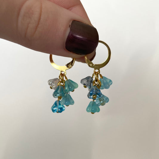 Dainty blue flower bunch huggie hoop earrings