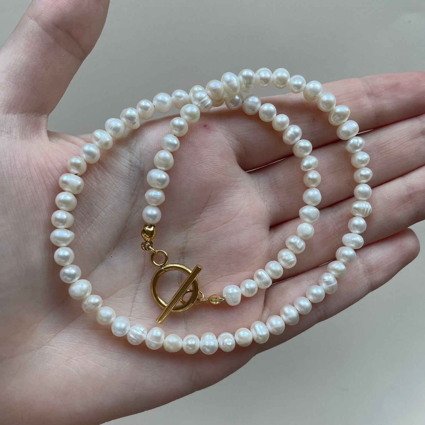 Freshwater pearl necklace