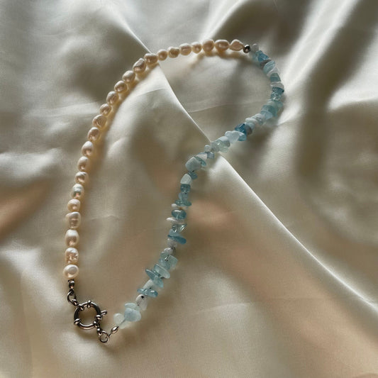 Half and half freshwater Pearl and blue aquamarine chip necklace